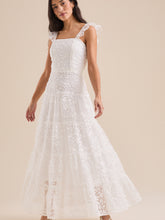 Kallie Lace Tiered Maxi Dress