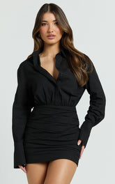Violeta Mini Dress - Fitted Tucked Skirt Shirtdress in Black