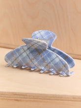 Varsity Plaid Claw Clip