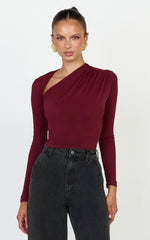 Hillary Top - Asymmetric Ruched Side Jersey Top in Wine