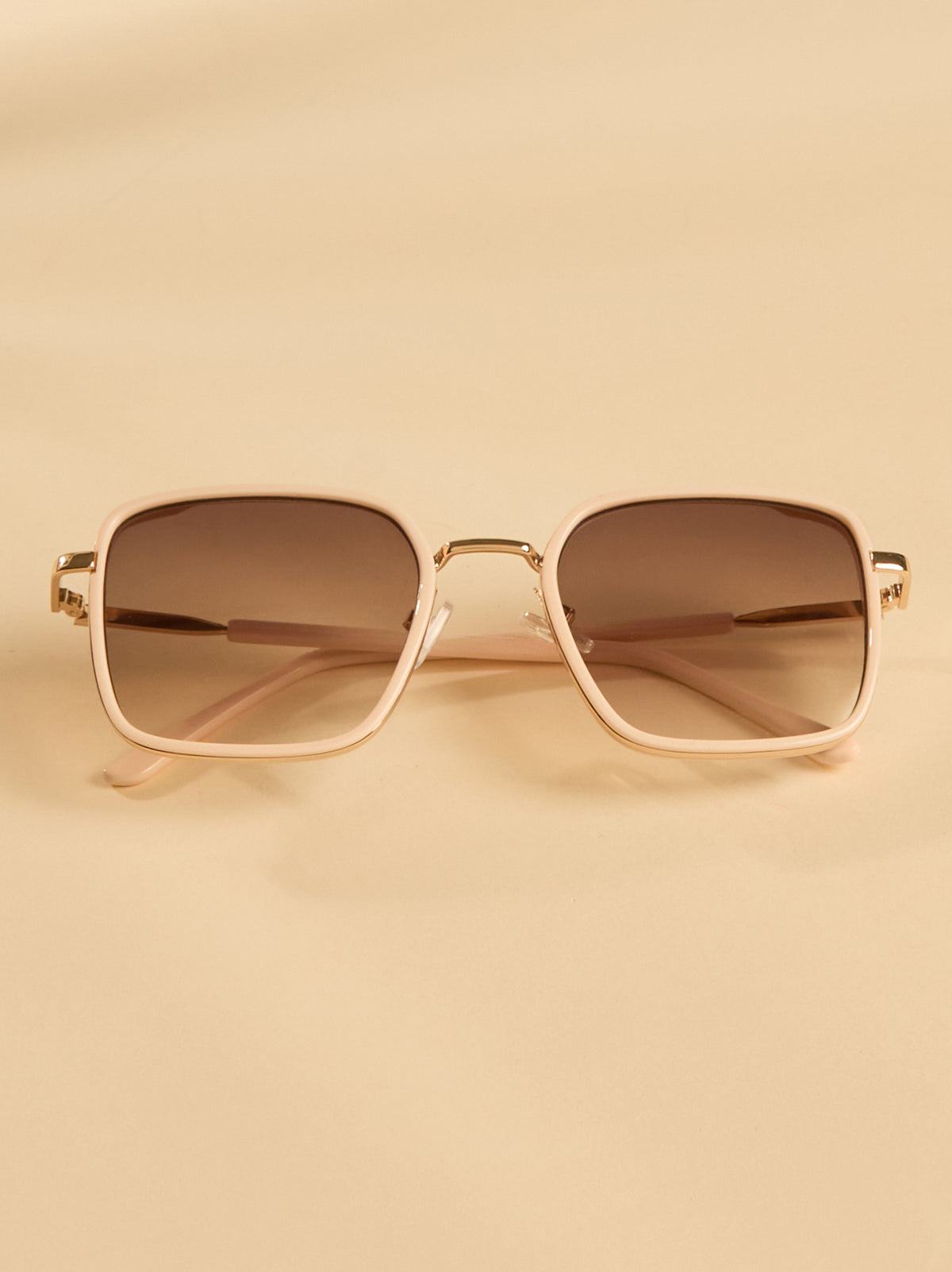 Dani Square Sunglasses