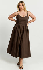 Braelyn Midi Dress - Scoop Neck Flare Dress in Chocolate