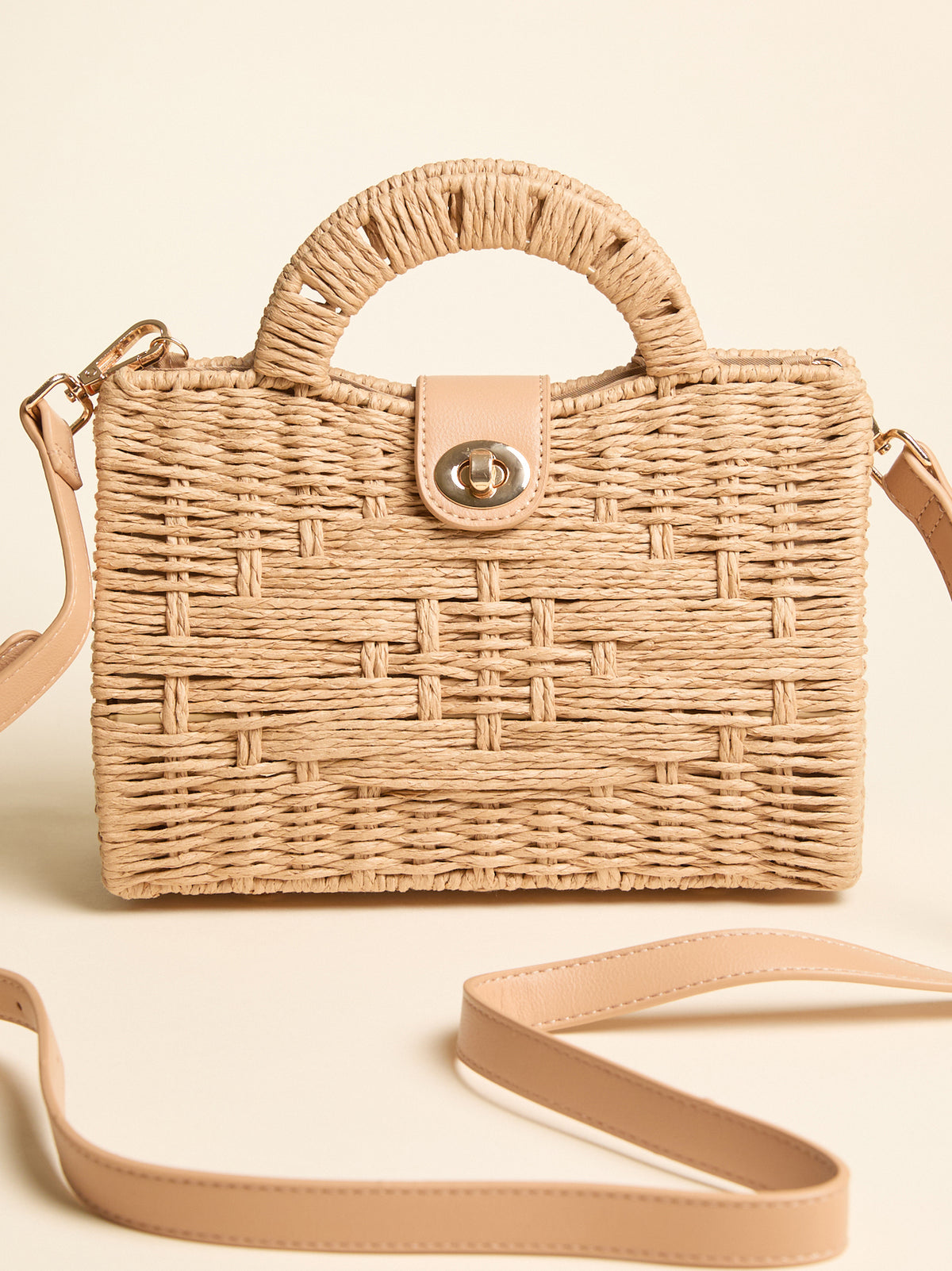 Raffia Retreat Crossbody