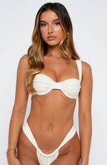 Elouera Bikini Top Coconut